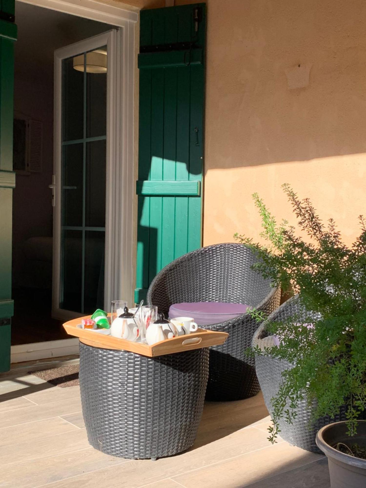 Auberge Du Porche Блеи-э-Сент-Люс Экстерьер фото